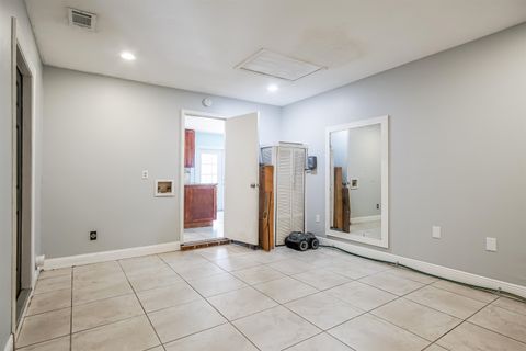 Tiny photo for 1926 Maryellen Drive, Tallahassee, FL 32303 (MLS # 399621)