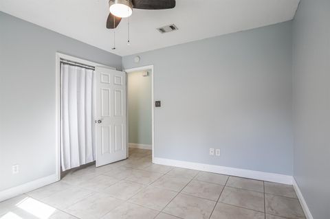 Tiny photo for 1926 Maryellen Drive, Tallahassee, FL 32303 (MLS # 399621)