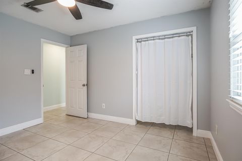 Tiny photo for 1926 Maryellen Drive, Tallahassee, FL 32303 (MLS # 399621)