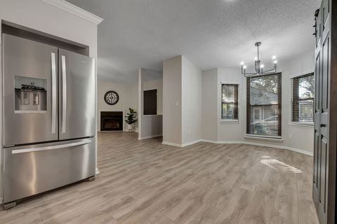 Photo of 1494 Twin Lakes Circle, Tallahassee, FL 32311 (MLS # 392960)