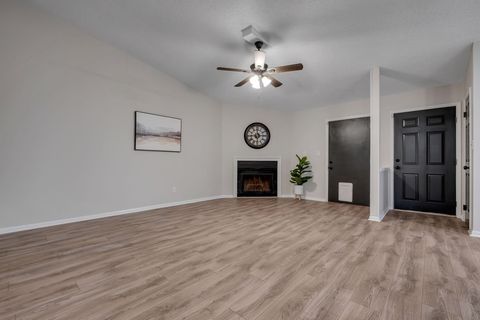Tiny photo for 1494 Twin Lakes Circle, Tallahassee, FL 32311 (MLS # 392960)
