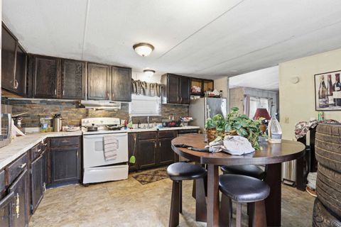 Tiny photo for 167 Bob White Trail, Havana, FL 32333 (MLS # 399480)