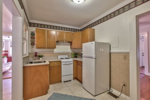 Tiny photo for 837 E PARK Avenue, Tallahassee, FL 32301 (MLS # 395762)