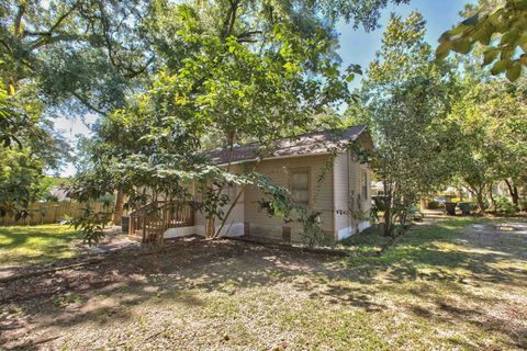 Tiny photo for 837 E PARK Avenue, Tallahassee, FL 32301 (MLS # 395762)