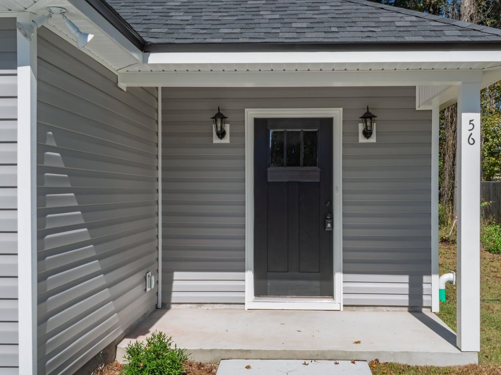 Photo of 56 Sioux Trail, Crawfordville, FL 32327 (MLS # 392547)