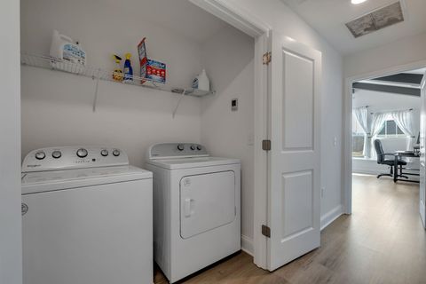 Tiny photo for 447 Grand Oaks Road, Tallahassee, FL 32317 (MLS # 396682)