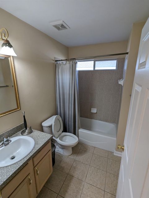 Tiny photo for 889 Balkin Court, Tallahassee, FL 32305 (MLS # 392869)