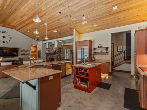 Tiny photo for 537 Williams Street, Tallahassee, FL 32303 (MLS # 396948)