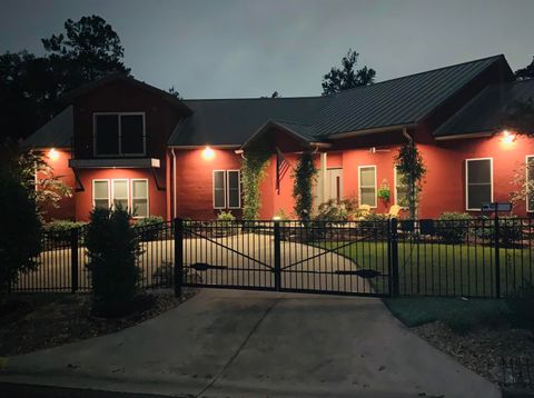 Tiny photo for 537 Williams Street, Tallahassee, FL 32303 (MLS # 396948)