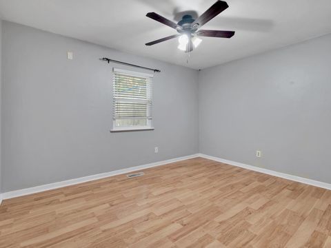 Tiny photo for 4117 Wiggington Road, Tallahassee, FL 32303 (MLS # 393026)