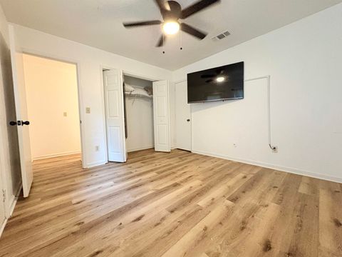 Tiny photo for 2073 Continental Avenue, Tallahassee, FL 32304 (MLS # 400699)