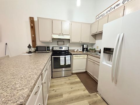 Tiny photo for 2073 Continental Avenue, Tallahassee, FL 32304 (MLS # 400699)