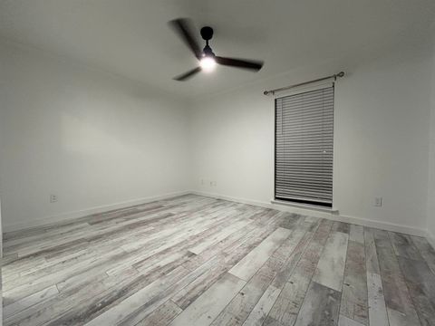 Tiny photo for 2313 Green Timbers Trail #B, Tallahassee, FL 32304 (MLS # 392619)