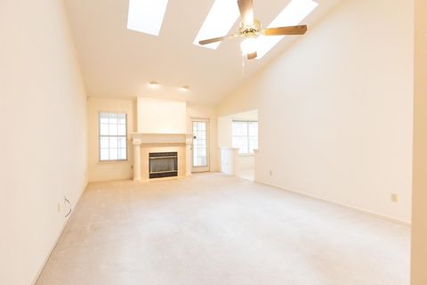 Tiny photo for 2822 Yarmouth Court, Tallahassee, FL 32309 (MLS # 393909)