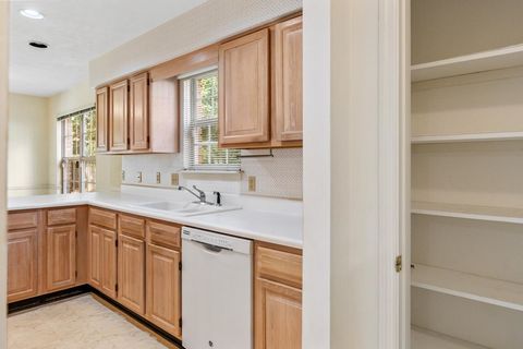 Tiny photo for 2822 Yarmouth Court, Tallahassee, FL 32309 (MLS # 393909)