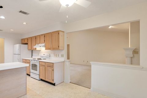 Tiny photo for 2822 Yarmouth Court, Tallahassee, FL 32309 (MLS # 393909)