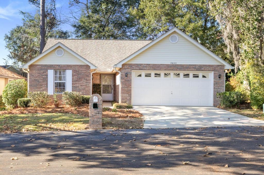 Photo of 2822 Yarmouth Court, Tallahassee, FL 32309 (MLS # 393909)