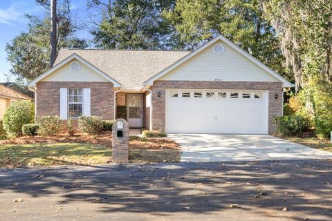 Photo of 2822 Yarmouth Court, Tallahassee, FL 32309 (MLS # 393909)