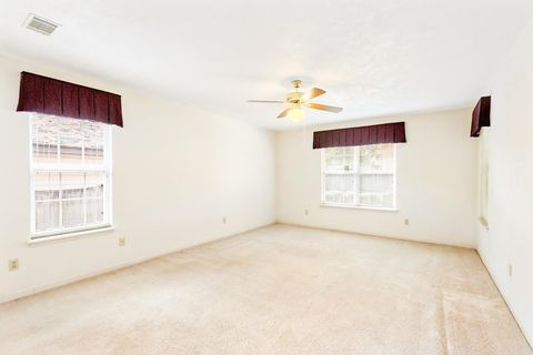 Tiny photo for 2822 Yarmouth Court, Tallahassee, FL 32309 (MLS # 393909)