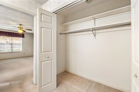 Tiny photo for 2822 Yarmouth Court, Tallahassee, FL 32309 (MLS # 393909)