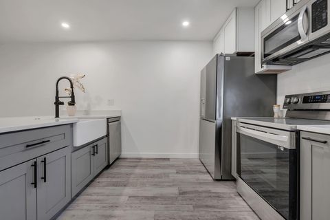 Tiny photo for 2313 Green Timbers Trail #B, Tallahassee, FL 32304 (MLS # 393451)