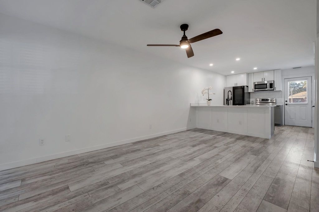 Photo of 2313 Green Timbers Trail #B, Tallahassee, FL 32304 (MLS # 393451)