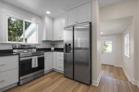 Tiny photo for 1602 Carruthers Street, Tallahassee, FL 32308 (MLS # 387876)