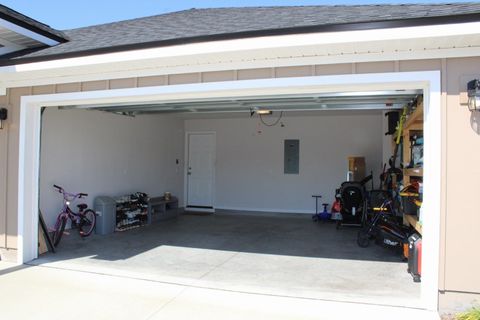 Tiny photo for 1964 Catbird Trail, Tallahassee, FL 32311 (MLS # 396155)