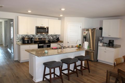 Tiny photo for 1964 Catbird Trail, Tallahassee, FL 32311 (MLS # 396155)