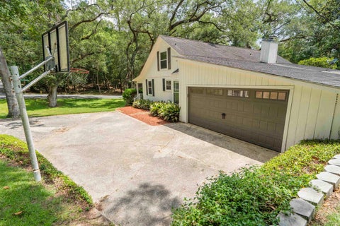 Tiny photo for 2938 Abbotsford Way, Tallahassee, FL 32312 (MLS # 401281)