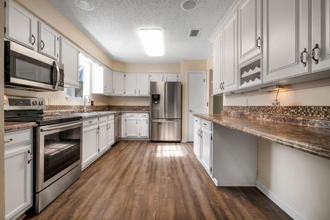 Tiny photo for 3031 Bell Grove Drive, Tallahassee, FL 32308 (MLS # 395205)