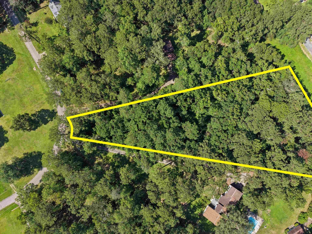Photo of 0 Calico Circle, Tallahassee, FL 32303 (MLS # 402041)