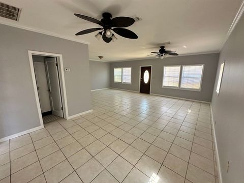 Tiny photo for 4024 N Monroe Street, Tallahassee, FL 32303 (MLS # 397142)