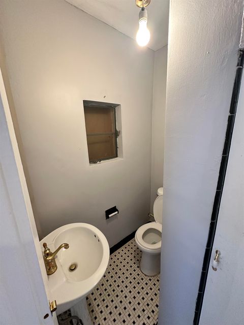 Tiny photo for 4024 N Monroe Street, Tallahassee, FL 32303 (MLS # 397142)