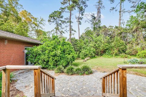 Tiny photo for 1308 Betton Road, Tallahassee, FL 32308 (MLS # 397860)