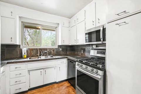 Tiny photo for 1308 Betton Road, Tallahassee, FL 32308 (MLS # 397860)