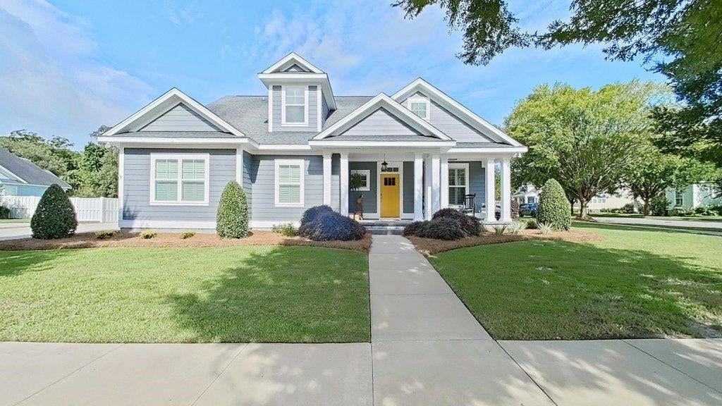 Photo of 100 Morningside Drive, Thomasville, GA 31792 (MLS # 402685)