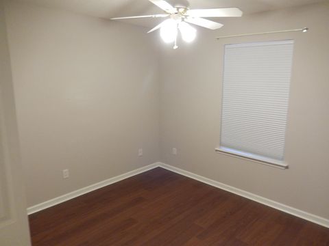 Tiny photo for 494 Concord Road, Tallahassee, FL 32308 (MLS # 399986)