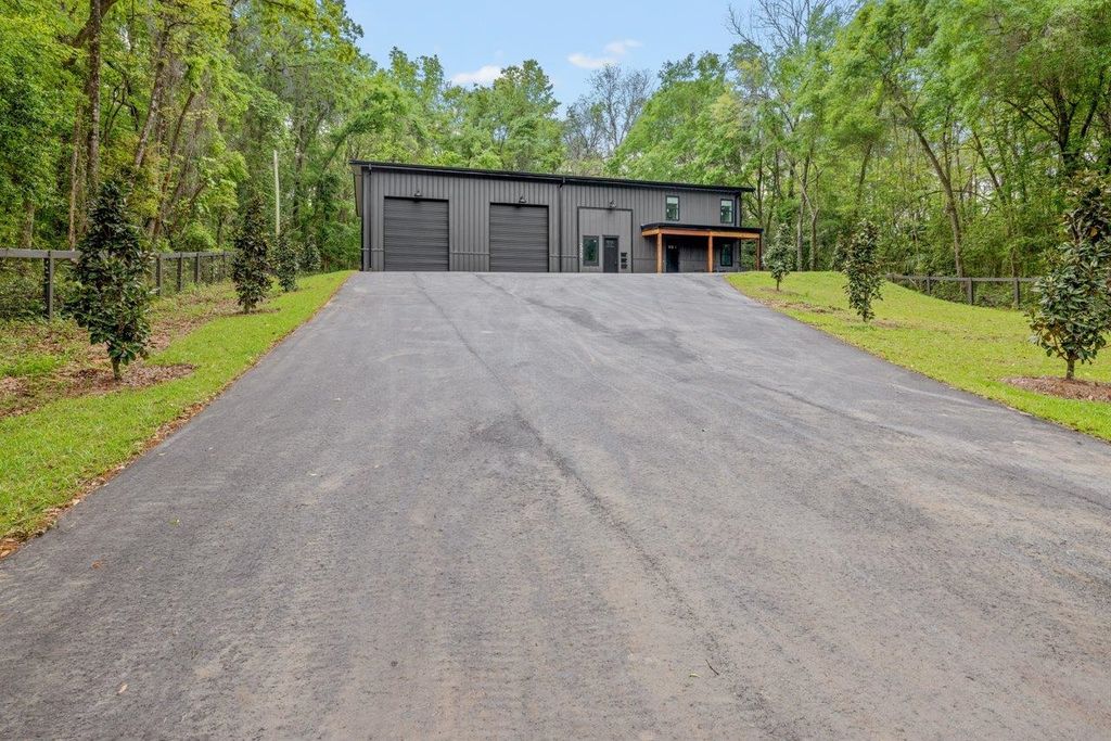 Photo of 2929 Miccosukee Road #2, Tallahassee, FL 32308 (MLS # 390762)