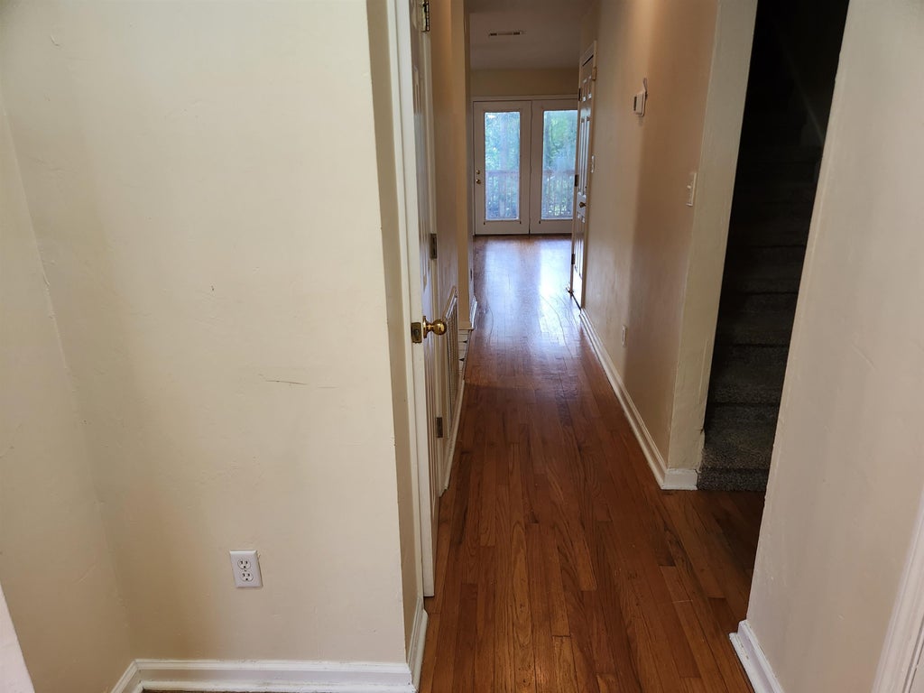 Photo of 528 Collinsford Road, Tallahassee, FL 32301 (MLS # 401275)
