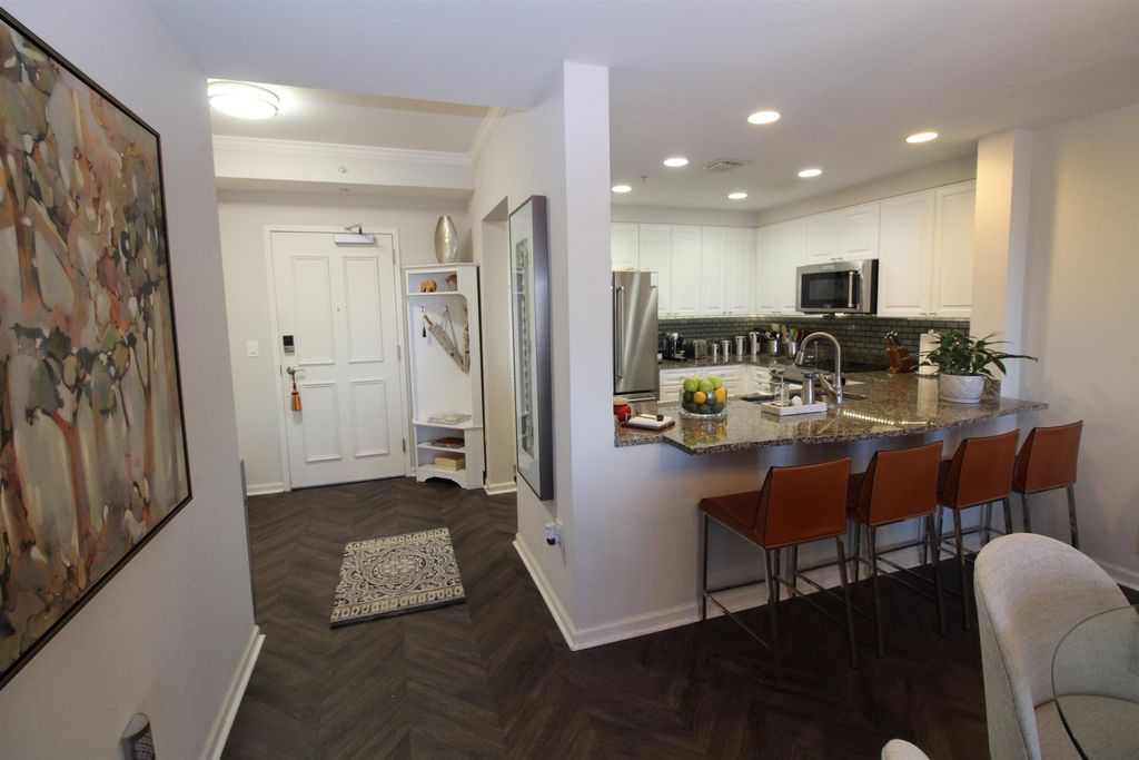 Photo of 121 N Monroe St. #7007 St, Tallahassee, FL 32301 (MLS # 395655)