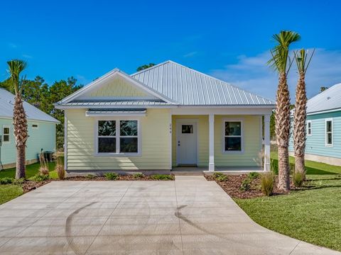 A home in Carrabelle