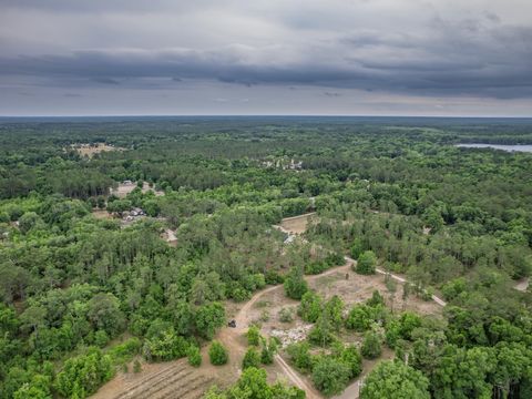 Tiny photo for 76 ELIE CARTER Lane, Crawfordville, FL 32327 (MLS # 399438)