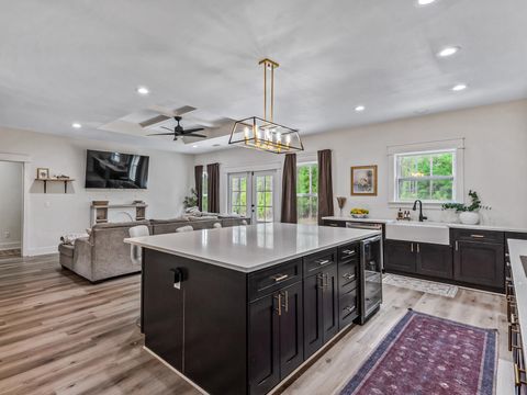 Tiny photo for 76 ELIE CARTER Lane, Crawfordville, FL 32327 (MLS # 399438)