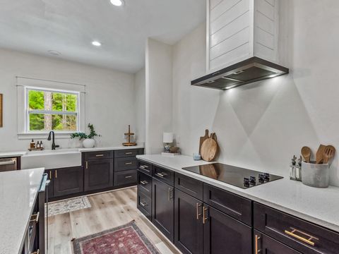 Tiny photo for 76 ELIE CARTER Lane, Crawfordville, FL 32327 (MLS # 399438)