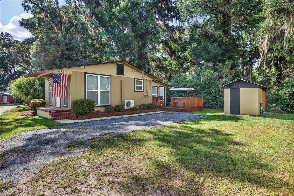 Photo of 4556 Mccall Bridge Road, Quincy, FL 32351 (MLS # 396607)
