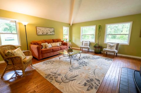Tiny photo for 6611 Crooked Creek Road, Tallahassee, FL 32311 (MLS # 387379)