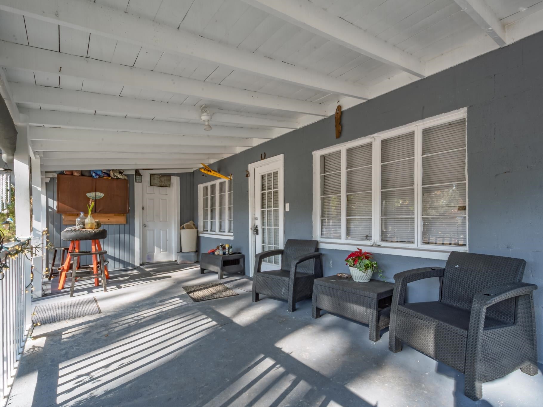 23 Monticello Avenue