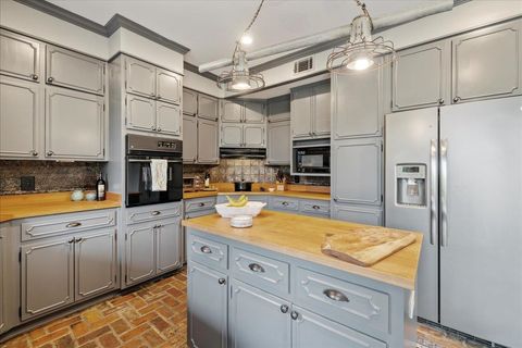 Tiny photo for 111 S Gadsden Street #1, Tallahassee, FL 32301 (MLS # 396993)