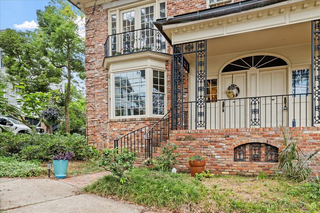 Photo of 111 S Gadsden Street #1, Tallahassee, FL 32301 (MLS # 396993)